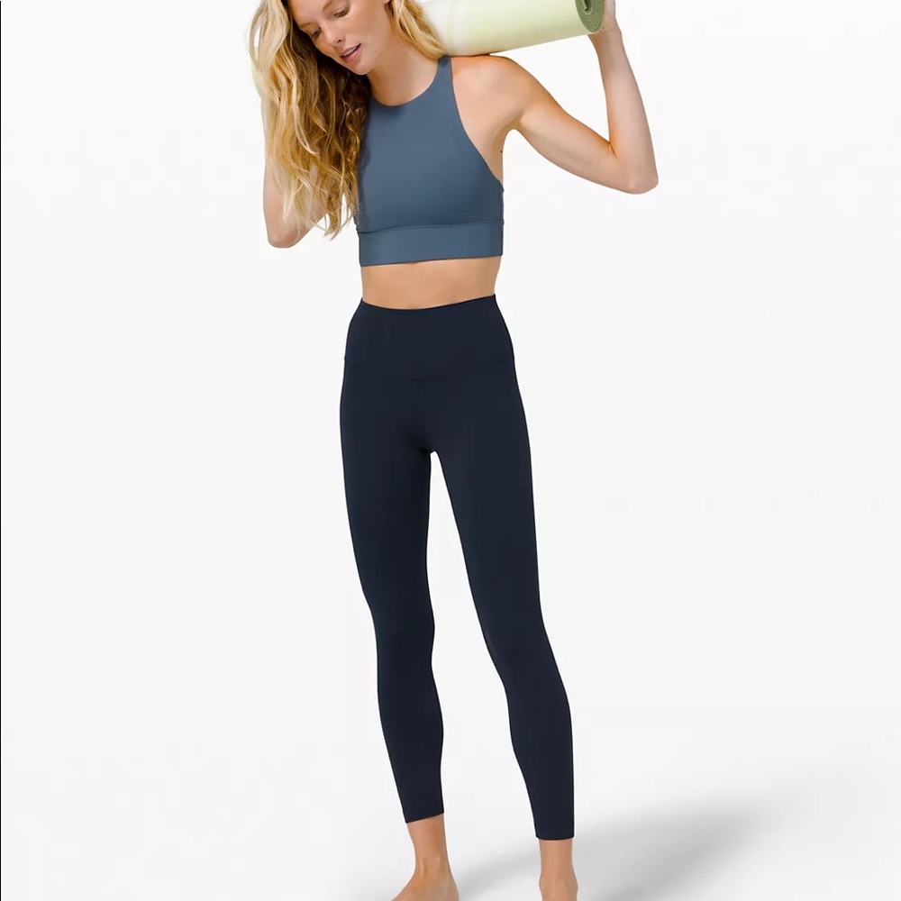 Lululemon align 25 inch true navy EUC size 6